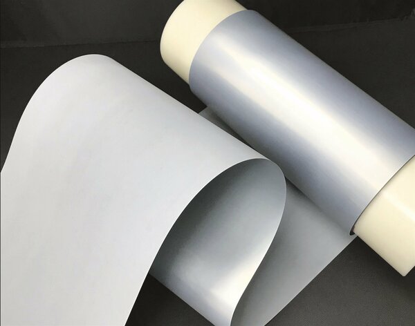 接着剤レスを実現する表面処理技術