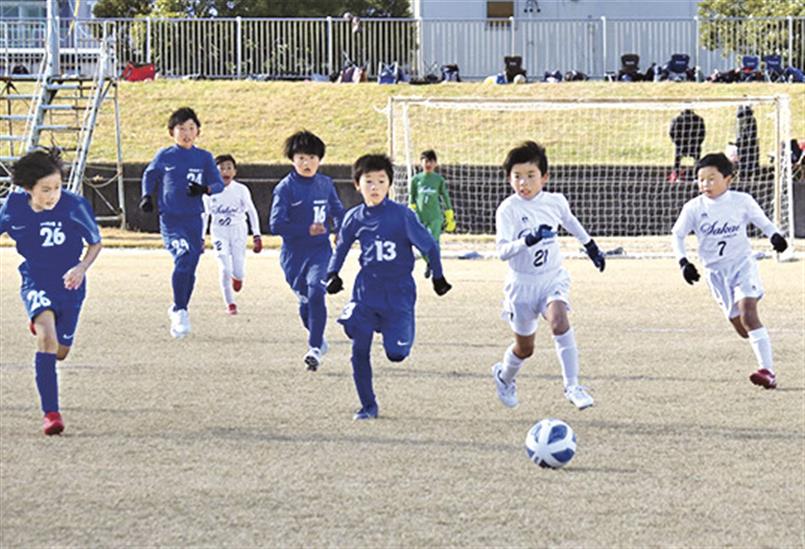 岡谷鋼機の小学生サッカー大会／三重県大会を開催 日刊鉄鋼新聞 Japan Metal Daily