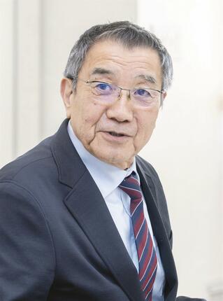 鈴木氏