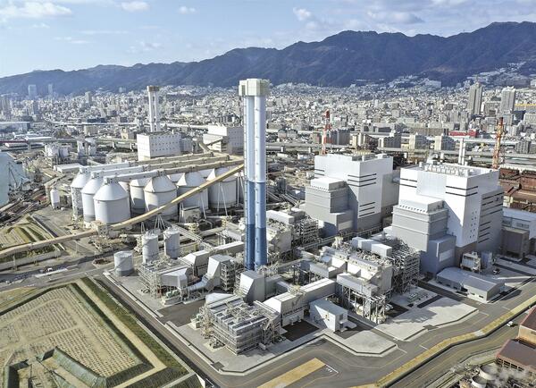 超々臨界型の火力発電所（神戸市）